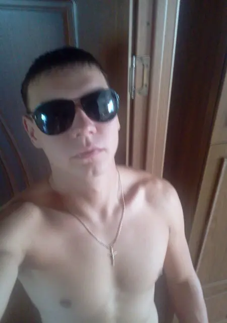 Я Александр, 34, из Мариинска, ищу знакомства без обязательств