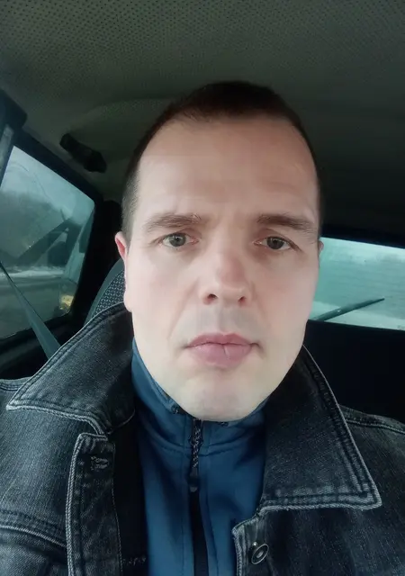 Максим из Новочеркасска, мне 48, познакомлюсь без обязательств