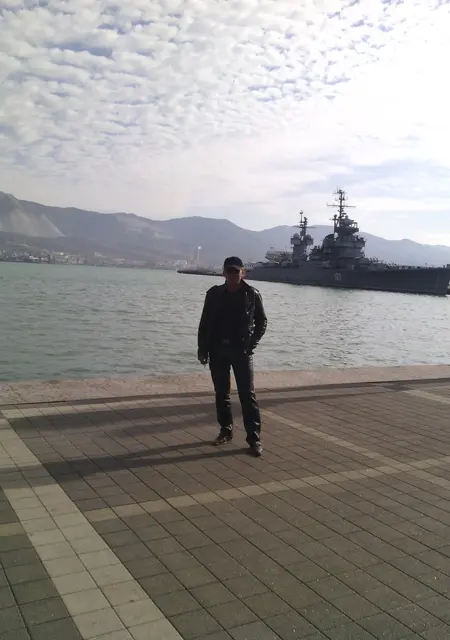 Я Виктор, 54, знакомлюсь на одну ночь в Крымске