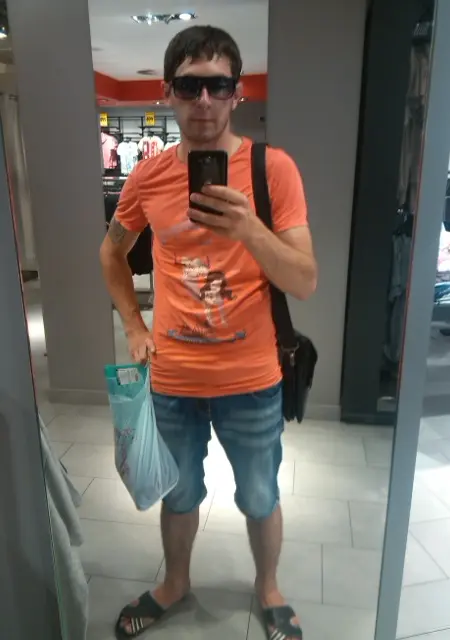 Олег из Улан-Удэ, мне 33, познакомлюсь на одну ночь