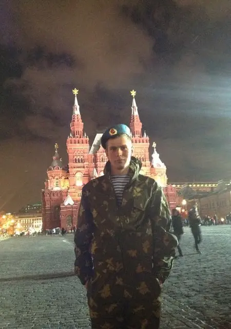 Я Санек, 31, из Томска, ищу знакомства без обязательств