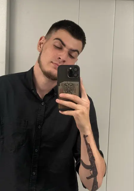 Я Святослав, 20, знакомлюсь для общения в Белгороде