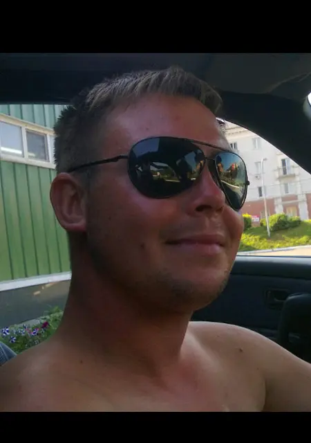 Я Бетмен, 38, из Находки, ищу знакомство для дружбы