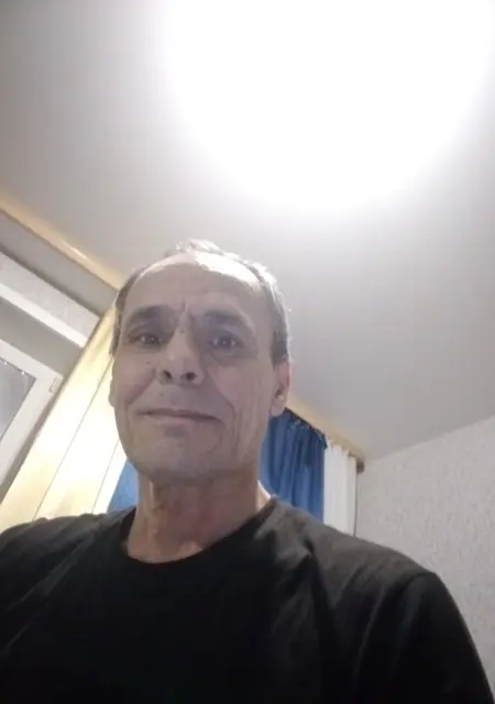 Я Салой, 54, из Новосибирска, ищу знакомство для приятного времяпровождения