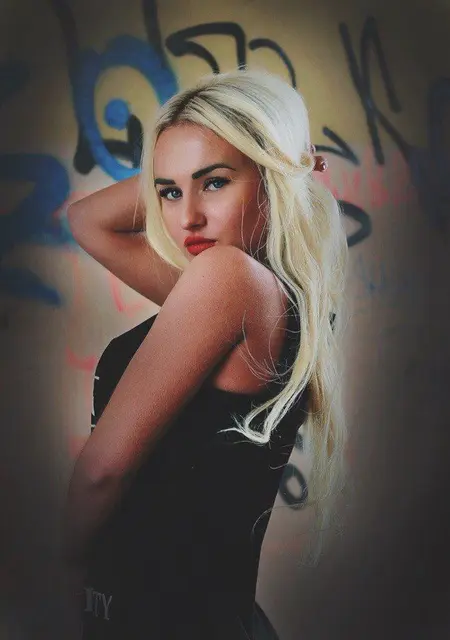 Я Света, 32, из Курска, ищу знакомства без обязательств