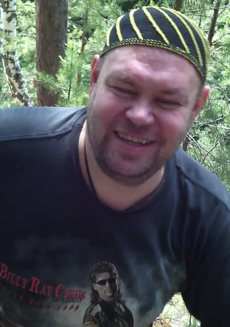 Я Дмитрий, 53, из Миасса, ищу знакомства без обязательств