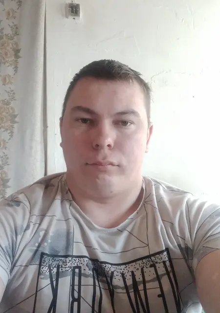 Стас из Анжеро-Судженска, ищу на сайте постоянные отношения