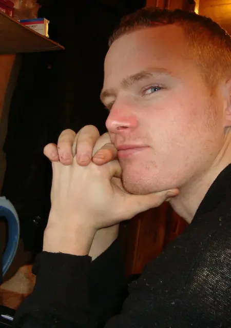 Я Varik, 39, из Балакова, ищу знакомства без обязательств