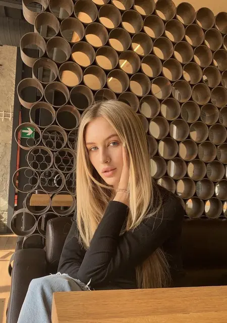 Albina из Волгограда, ищу на сайте приятное времяпровождение