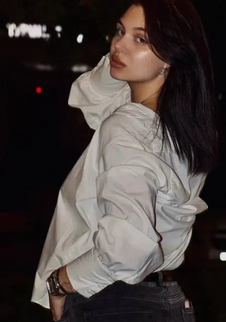 Карина из Ростова-на-Дону, ищу на сайте открытые отношения