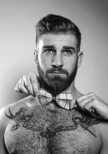 Александр из Керчи, ищу на сайте знакомства без обязательств