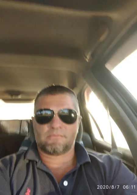 Виталий из Козельска, мне 37, познакомлюсь для постоянных отношений