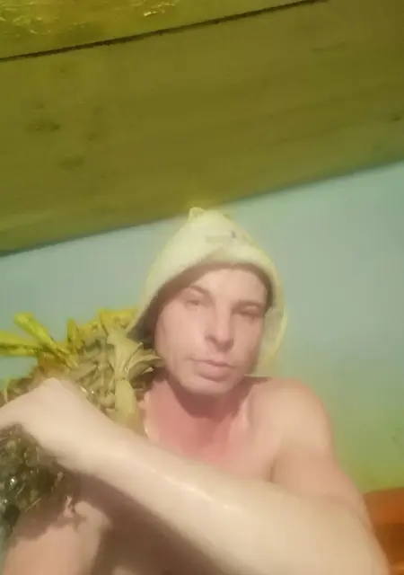 Я Валерка, 33, из Находки, ищу знакомство для постоянных отношений