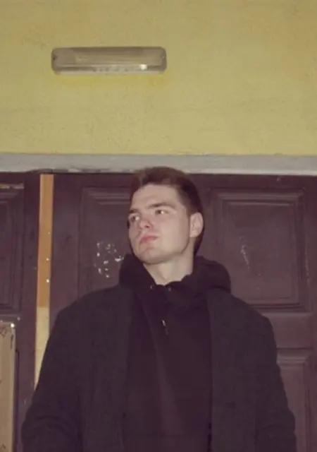 Никита из Молодечно, мне 25, познакомлюсь для приятного времяпровождения