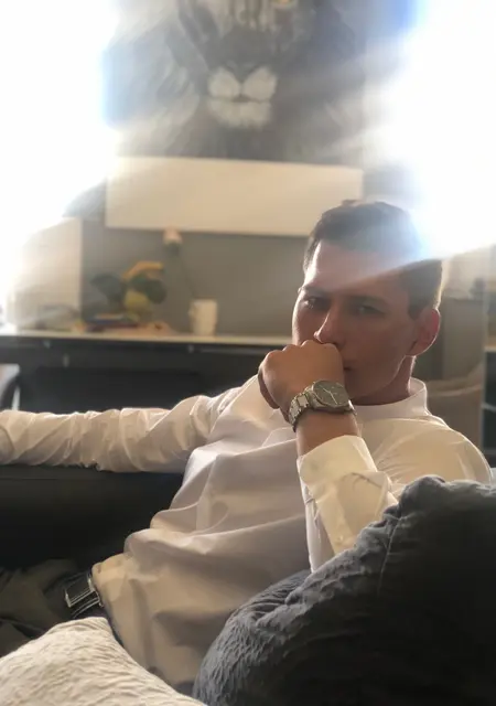 Я Вадим, 33, из Белгорода, ищу знакомства на одну ночь