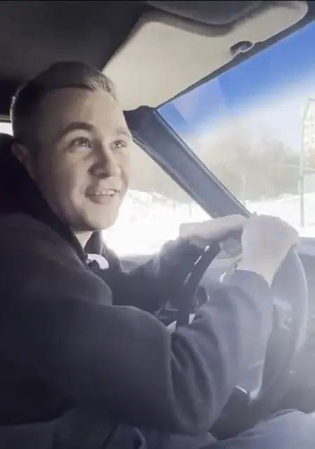 Я Тима, 25, знакомлюсь без обязательств в Миассе