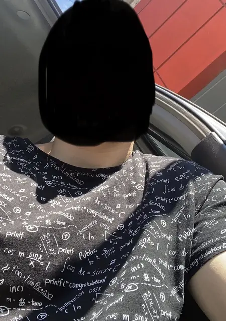 Я Евгений, 28, из Химок, ищу знакомства без обязательств