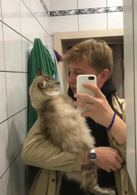 Я Дима, 21, из Майкопа, ищу знакомство для приятного времяпровождения