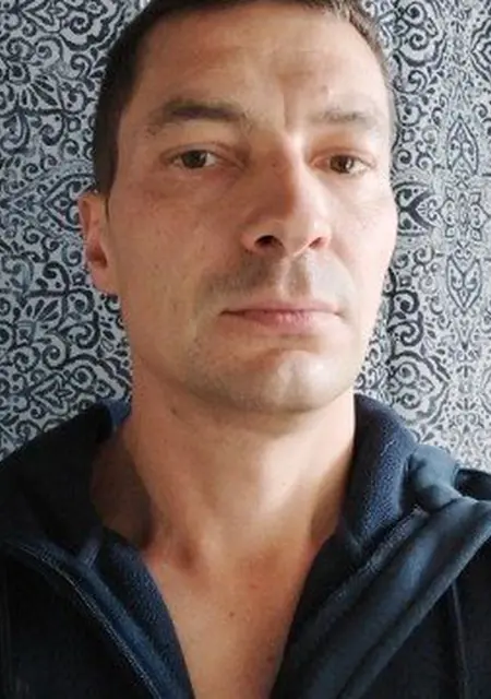 Дмитрий из Электростали, мне 49, познакомлюсь на одну ночь