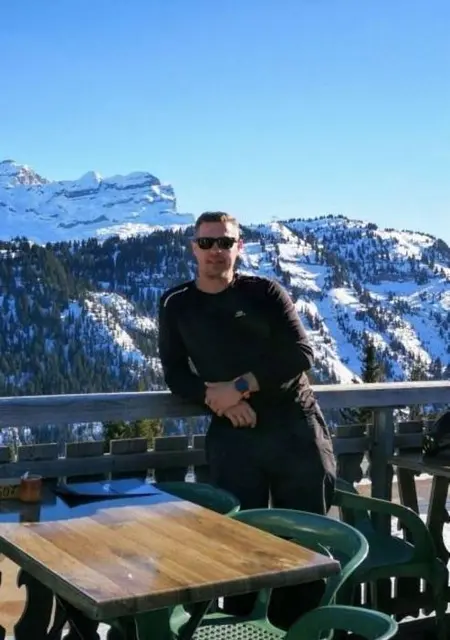 Grzegorz из Варшавы, мне 44, познакомлюсь