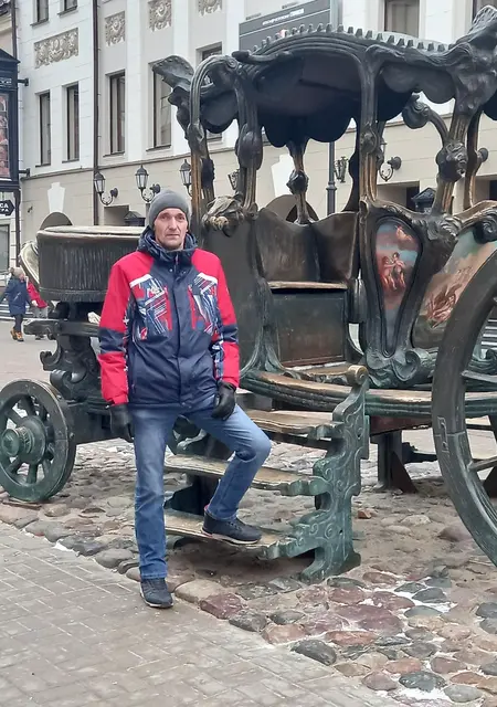 Сергей из Каменска-Уральского, мне 43, познакомлюсь без обязательств