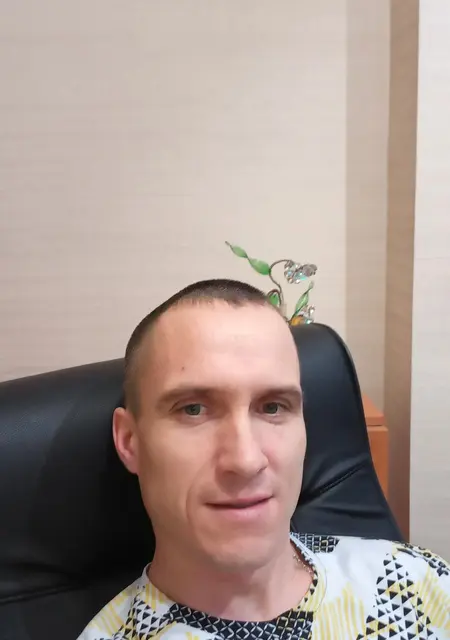 Alex из Симферополя, ищу на сайте знакомства без обязательств