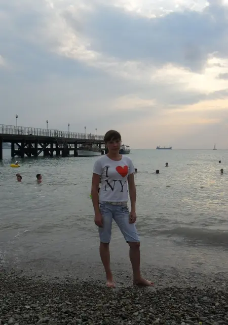 Катерин из Геленджика, мне 33, познакомлюсь на одну ночь