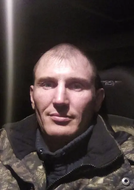 Сергей из Усть-Кута, мне 41, познакомлюсь на одну ночь