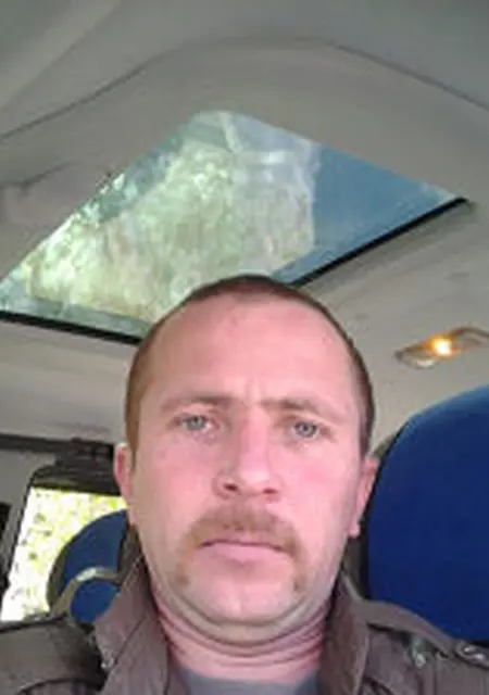 Alex из Ухты, мне 44, познакомлюсь для постоянных отношений