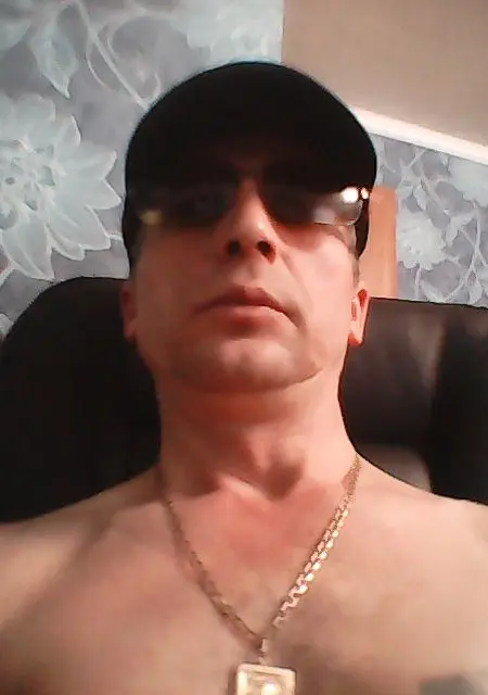 Слава из Соликамска, мне 55, познакомлюсь на одну ночь