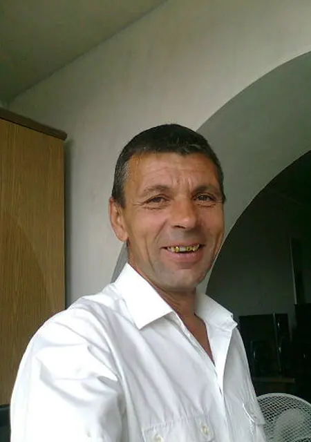 Владимир из Бахмута, ищу на сайте знакомства на одну ночь