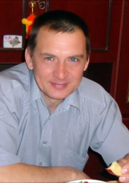 Vladimir из Стерлитамака, ищу на сайте знакомства на одну ночь