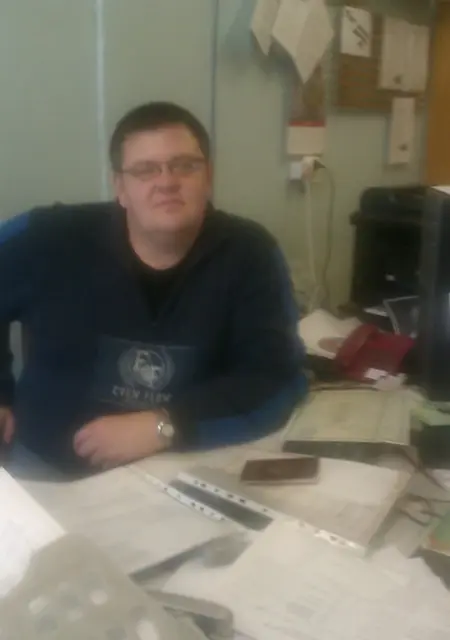 Я Коля, 48, из Кургана, ищу знакомства на одну ночь