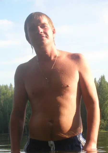 Misha из Костромы, ищу на сайте знакомства на одну ночь