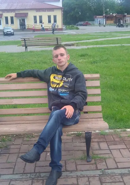 Я Влад, 31, из Жлобина, ищу знакомство для приятного времяпровождения