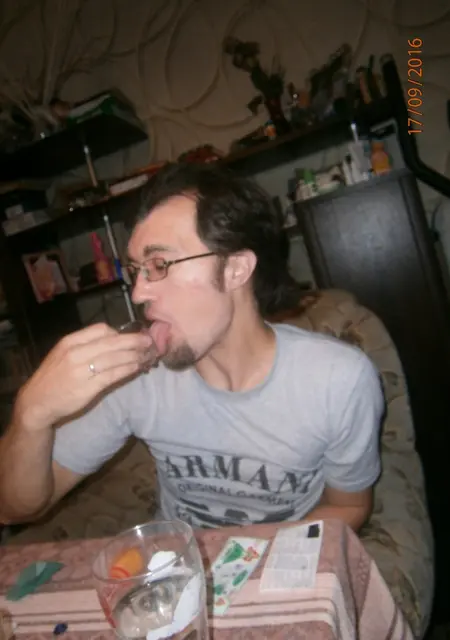 Павел из Череповца, ищу на сайте знакомства на одну ночь