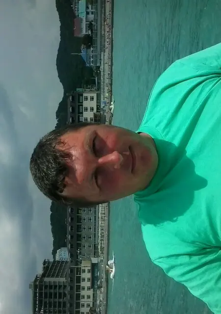 Я Лешик, 43, из Сочи, ищу знакомство для постоянных отношений