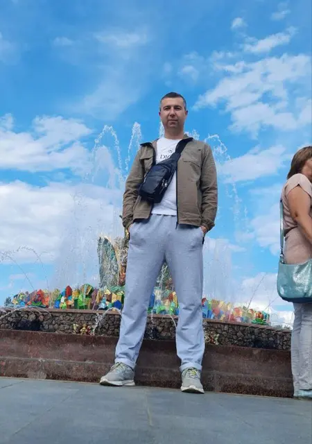 Я Daler, 35, из Кокошкина, ищу знакомство для постоянных отношений