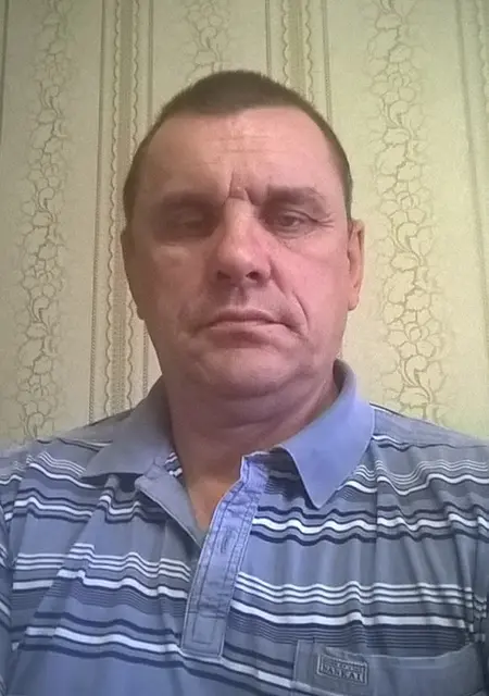 Я Юрий, 60, из Люберец, ищу знакомства без обязательств