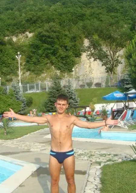 Я Дмитрий, 37, из Чебоксар, ищу знакомства без обязательств