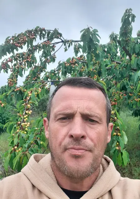 Евгений из Харькова, мне 48, познакомлюсь без обязательств