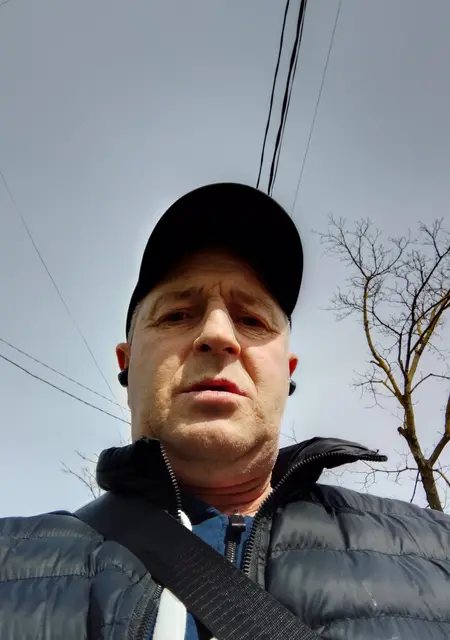 Виталий из Славянска-на-Кубани, ищу на сайте открытые отношения