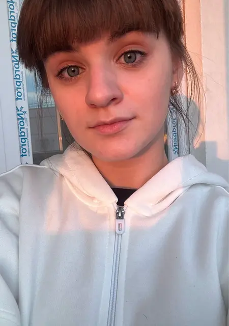 Карина из Тулы, мне 21, познакомлюсь на одну ночь