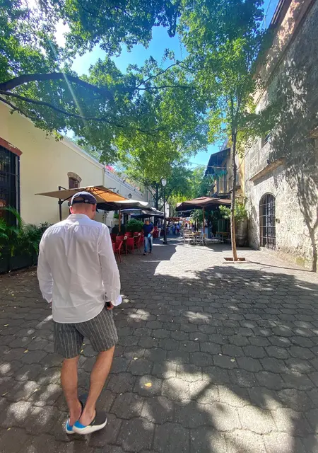 Я Леха, 30, из Новороссийска, ищу знакомство для приятного времяпровождения