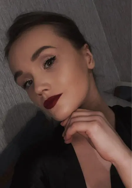 Лена из Екатеринбурга, ищу на сайте дружбу