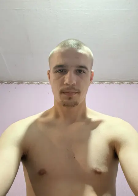 Я Никита, 26, из Уссурийска, ищу знакомство для приятного времяпровождения