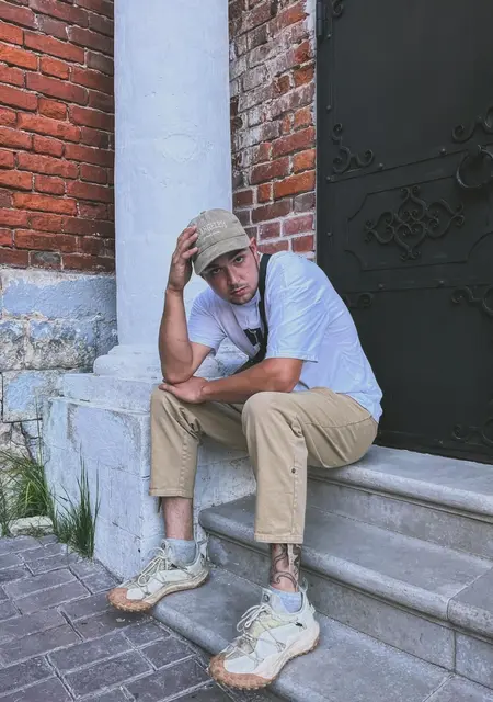 Я Макс, 25, знакомлюсь для общения в Коломне