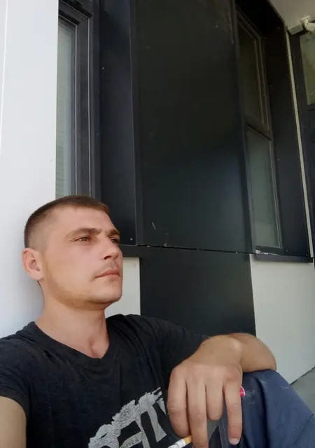 Николай из Печенги, мне 34, познакомлюсь для постоянных отношений