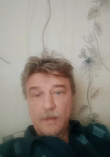 Алекс из Печоры, ищу на сайте общение