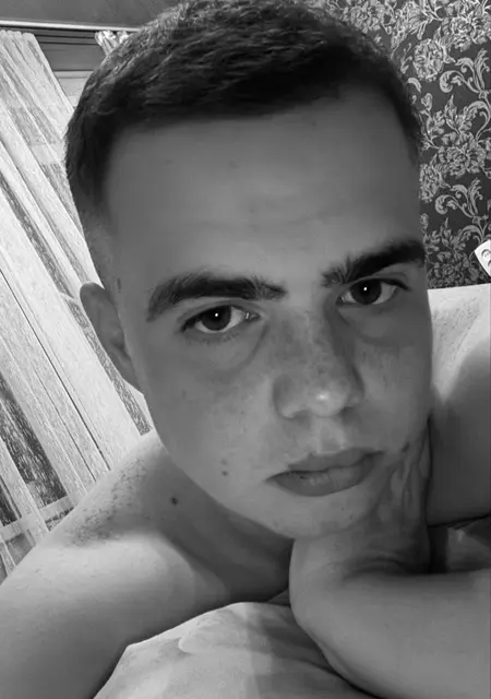 Константин из Санкт-Петербурга, ищу на сайте знакомства на одну ночь